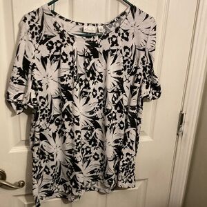 1X Kim Rogers Black and White Boxy Short Sleeve Blouse